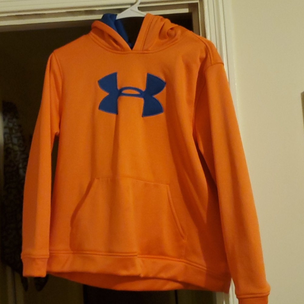 Under Armour Sweatshirt
